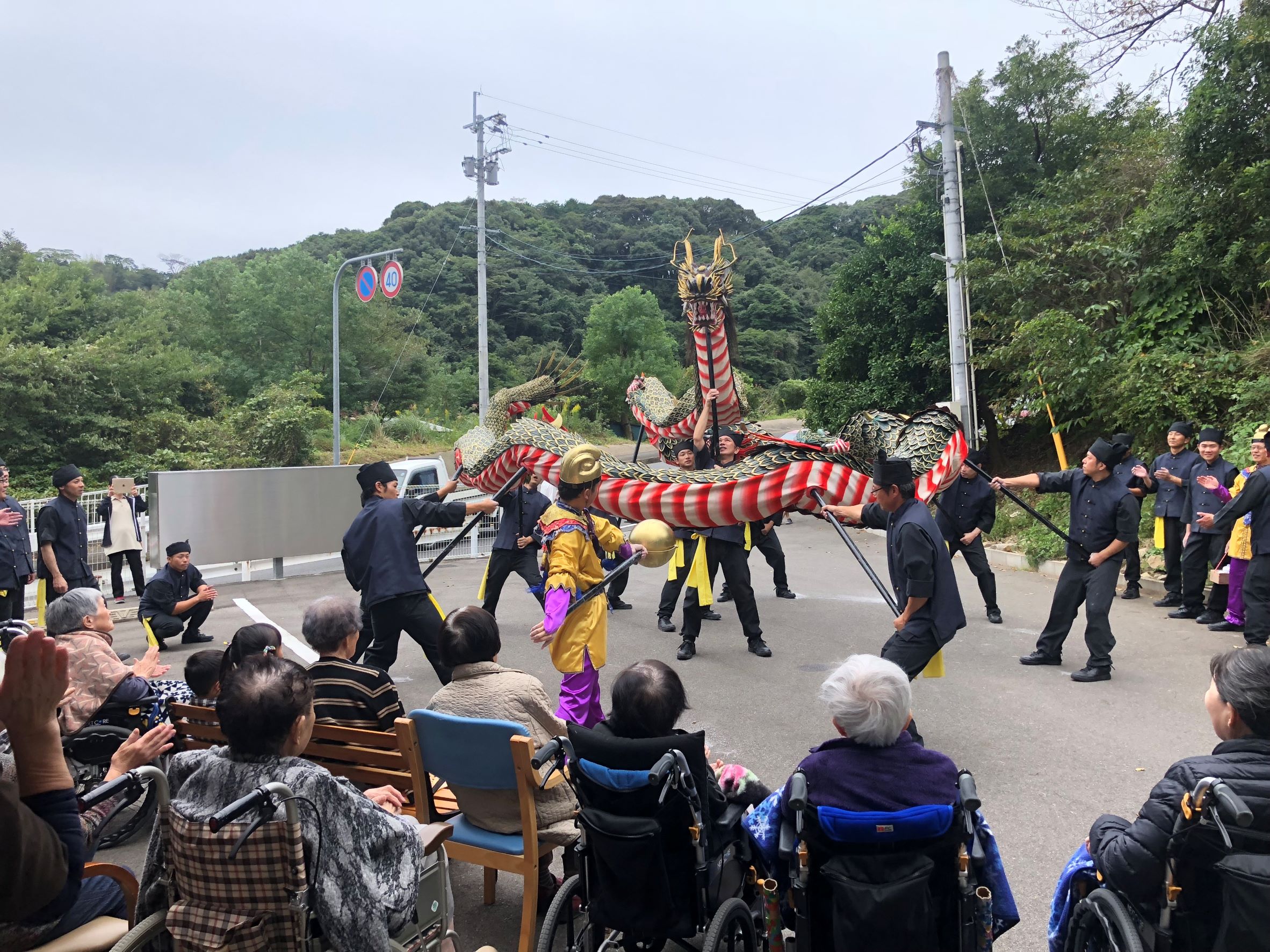かたらんね 　龍踊
